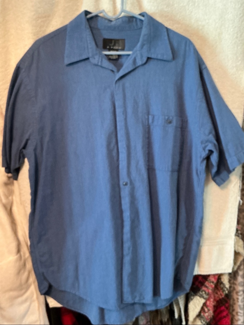 jf j.ferrar Men's Short-Sleeve Button-Down Shirt in Blue